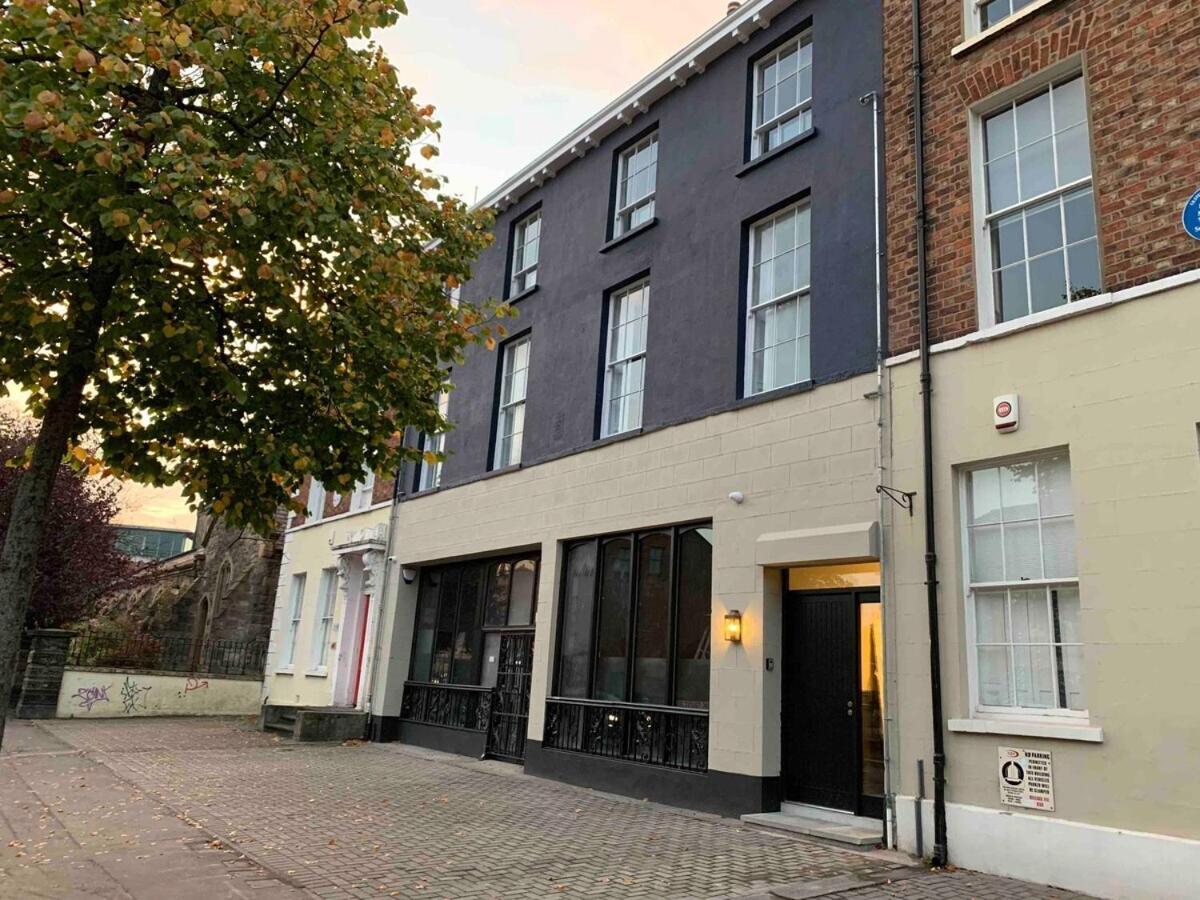 The Auction House Apartment Belfast Phòng bức ảnh